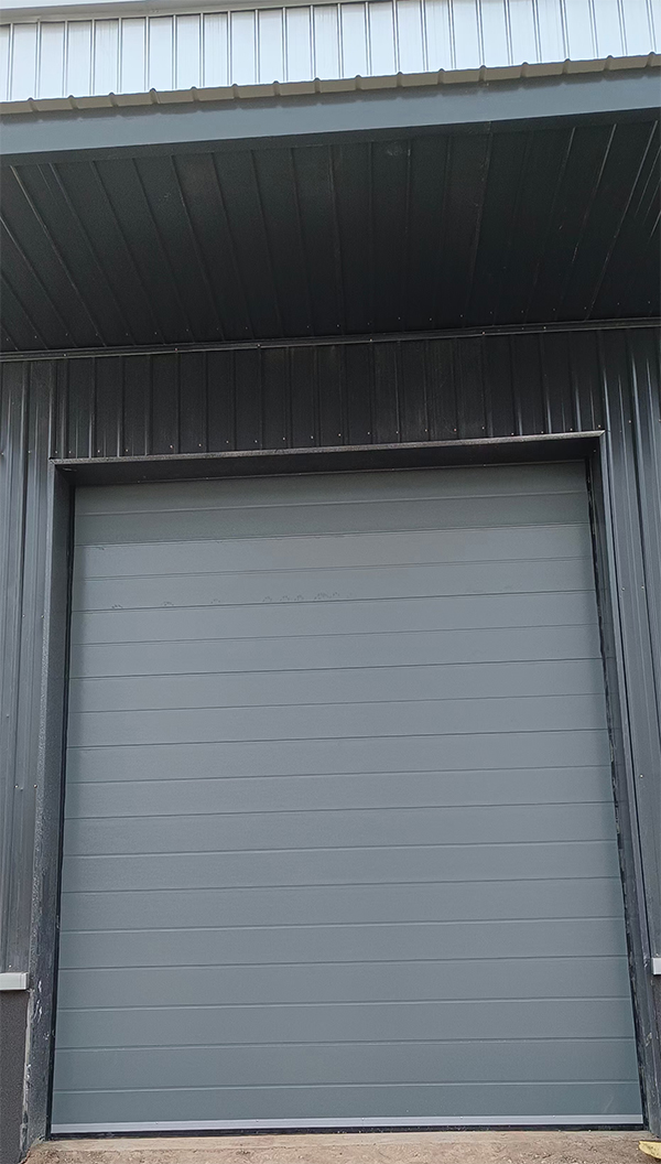 铁门关车库门
