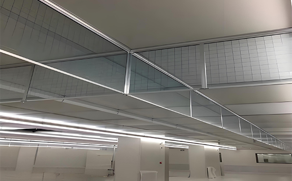 铁门关玻璃挡烟垂壁