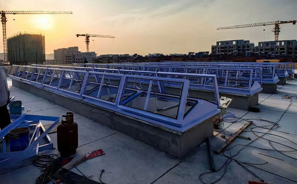 消防铁门关排烟窗风机选择主要看哪几点