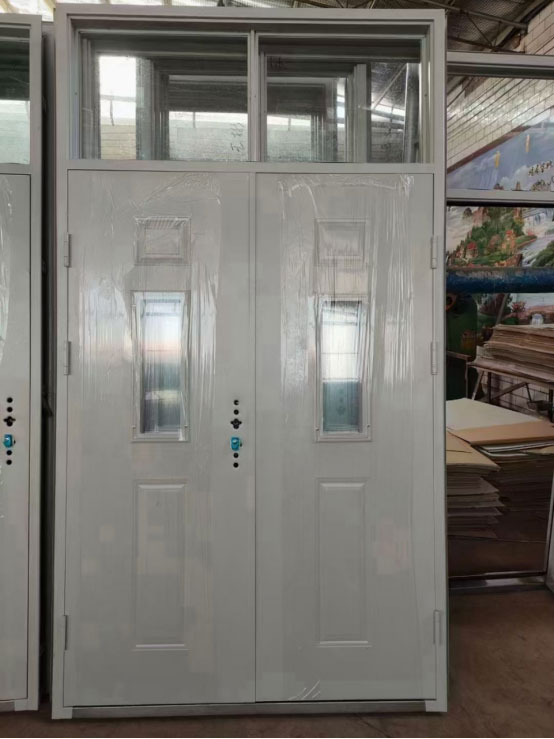 铁门关学校教室门