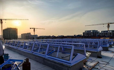 消防铁门关排烟窗开启角度